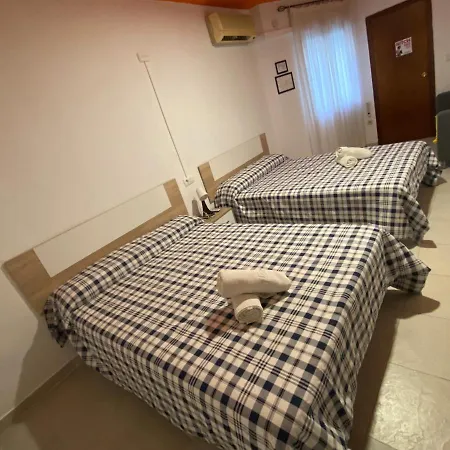 Arc House Ribera Only Adults Hostel *