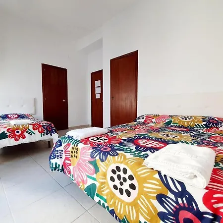 Hostel Arc House Ribera Only Adults Córdoba