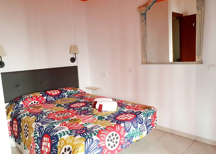 Hostal Arc House Ribera Only Adults