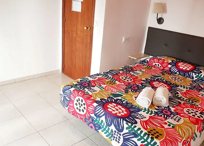 Хостел Arc House Ribera Only Adults Кордова